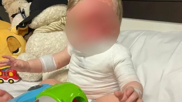 유모차 속 9개월 아기에게 커피 끼얹고 도주…범인 잡으려 中정부도 나섰다