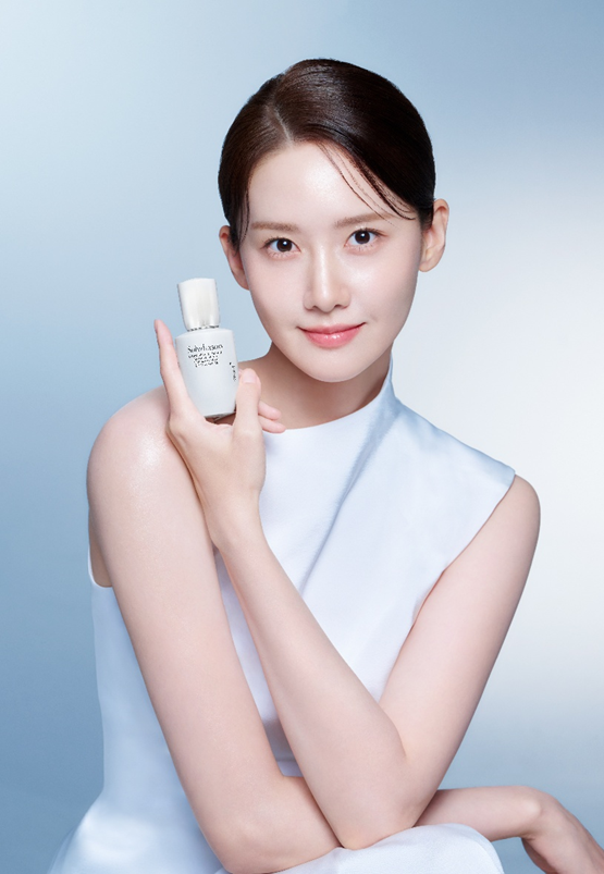 [오늘의신상]"사용 직후 환해진다"…설화수 미백 신제품 '자정앰플세럼' 