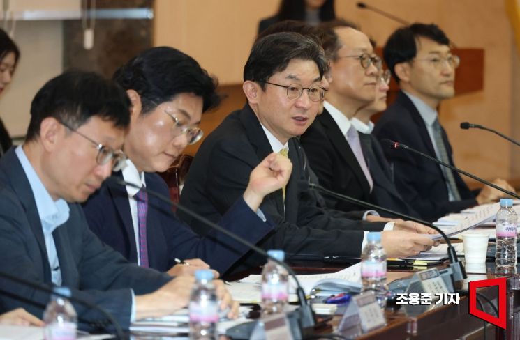 [포토] 발언하는 이억원 금융위원장