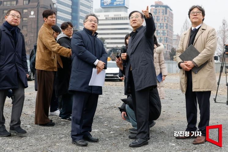 서울 정비사업 77조에 AI발 원전까지…부실 털어낸 건설사, '쌍끌이 반등' 오나[부동산AtoZ]