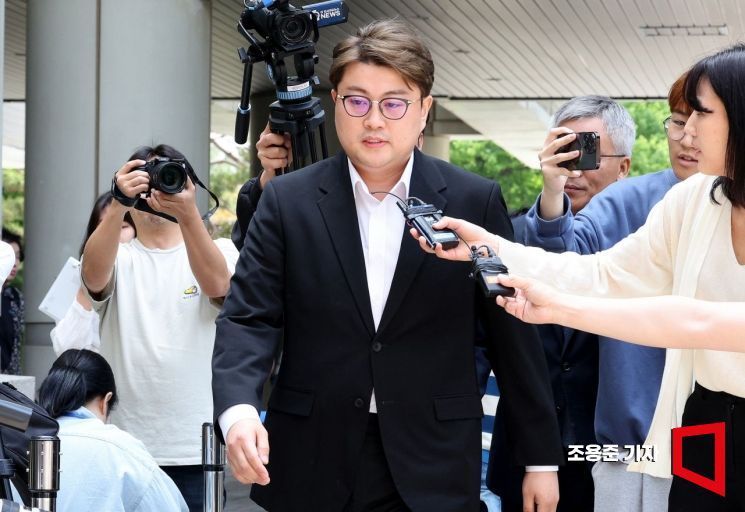 김호중, 악플러 180명에 7억대 소송 결과… 법원 "2명만 인정"