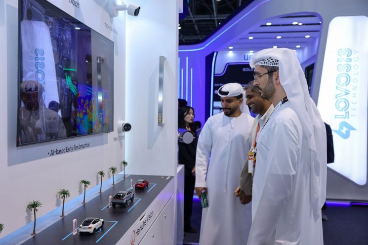 한화비전, AI카메라 매출 급증…역대 최대 실적 달성