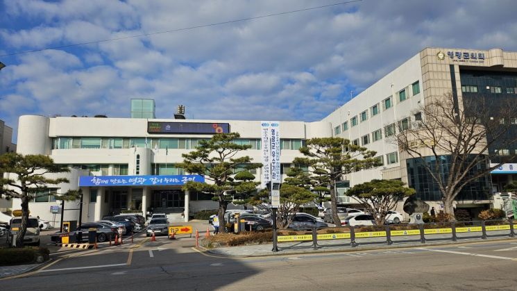 다가오는 6월 영광군수 선거…현역 장세일 '우세' 구도