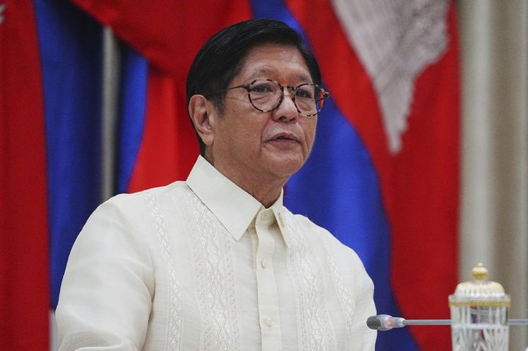 필리핀 의회, 마르코스 탄핵안 2건 모두 부결