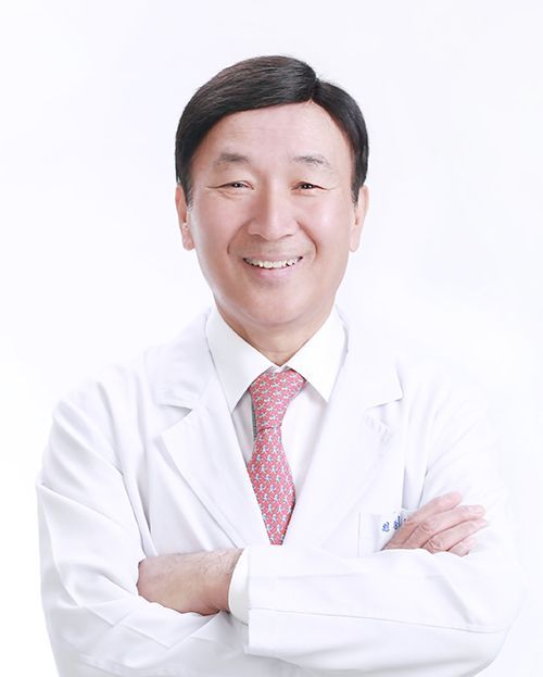 울산엘리야병원 정영환 병원장(정형외과 전문의).