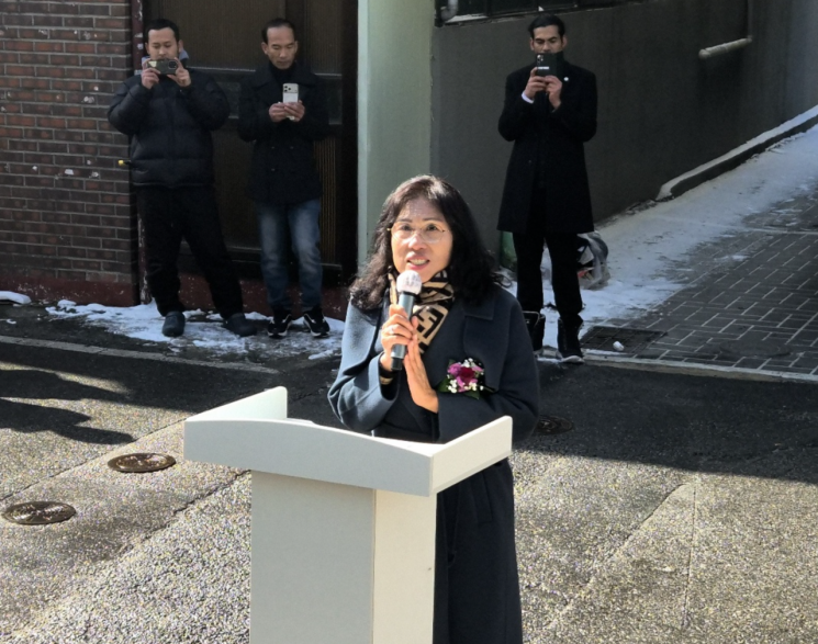 주은표 사단법인 아시아인권문화재단 대표가  ‘나눔하우스 이주민쉼터’ 개소식에서 발언하고 있다. 송보현 기자