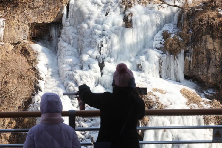 [내일날씨]아침까진 강추위…오후부터 차차 포근