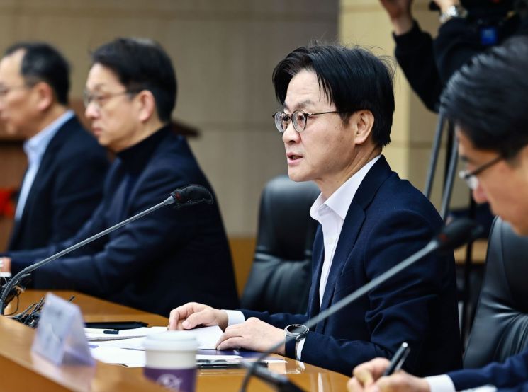 김정관 "대한상의 보도자료 전 과정 감사"…대한상의, 검증 시스템 대폭 강화 (종합)