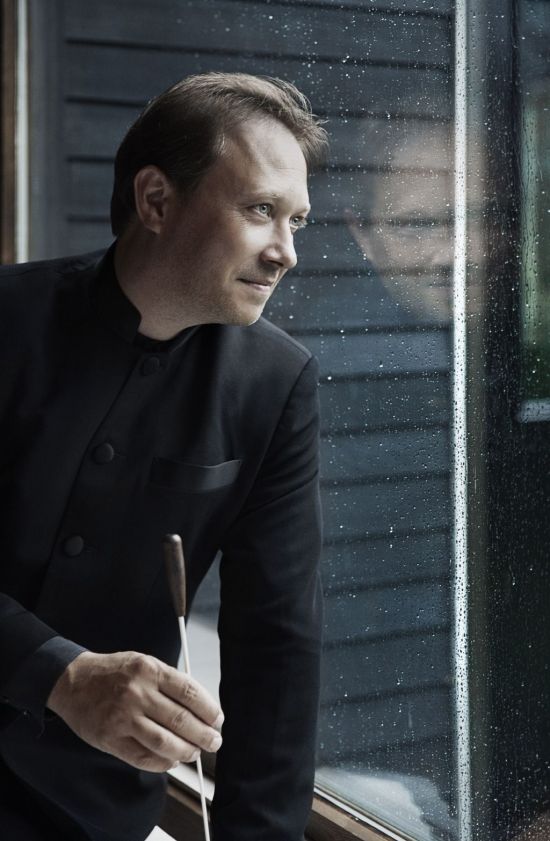 Conductor Morlot Ludovic [Photo provided by Seoul Philharmonic Orchestra, Photo by Mazzucco Lisamarie]