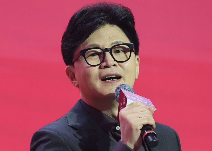 "정치인? 아이돌?" "국민 리더 선언"…'한동훈 콘서트' 말말말