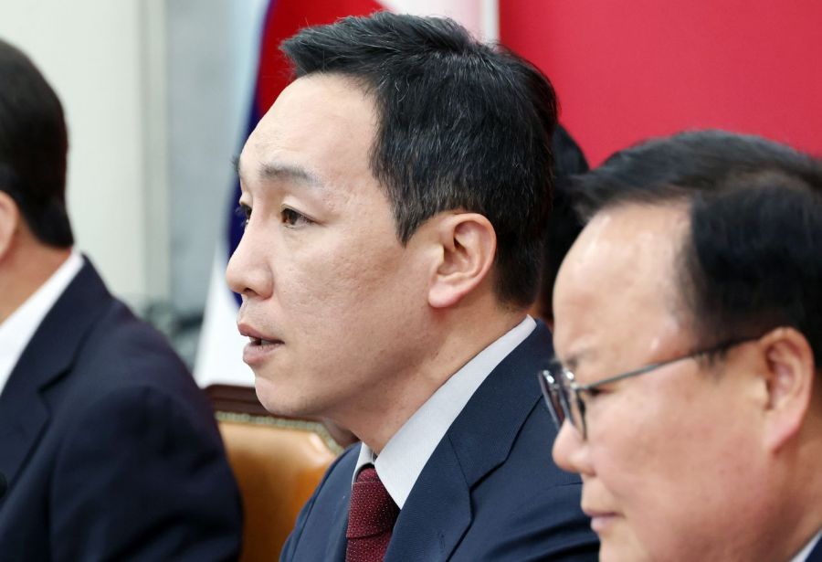 국민의힘 김민수 최고위원이 지난달 8일 국회에서 열린 최고위원회의에서 발언하고 있다. 연합뉴스