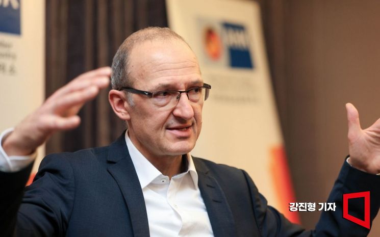 [칩人]"해결책이 15분 거리에"…독일 '반도체 초격차'의 비결