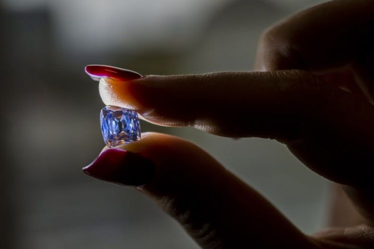 금·은 불장인데 다이아몬드는 끝물?…138년 만에 흔들렸다