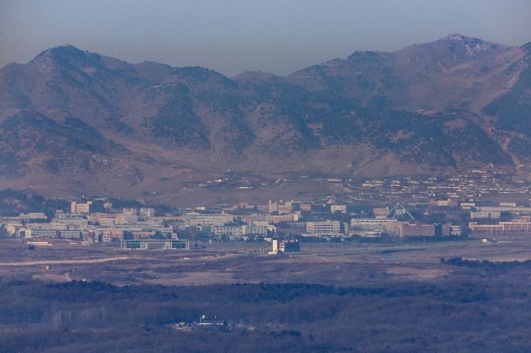 입주기업 30% 사라졌다…개성공단 중단 10년의 눈물