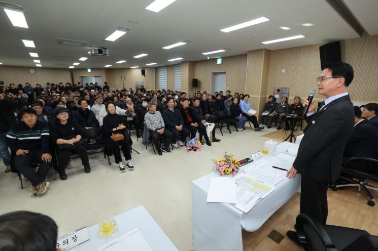 심덕섭 고창군수가 2026년 '활력고창 나눔대화'를 진행했다. 고창군 제공