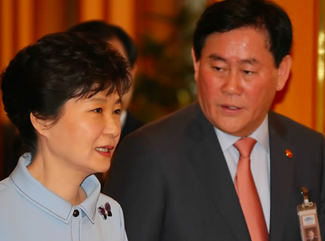 "빚 내서 집 사라" 했던 최경환 "그때 내 말 들고 집 산 분들 고맙다 해"