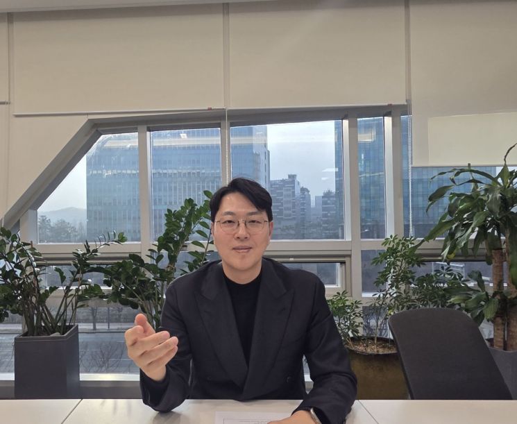 세계 최초 50ℓ 배양...듀셀은 어떻게 메가케리온 제쳤나 - 뉴스 썸네일 이미지