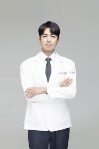 해운대부민병원 관절센터 이규민 과장.