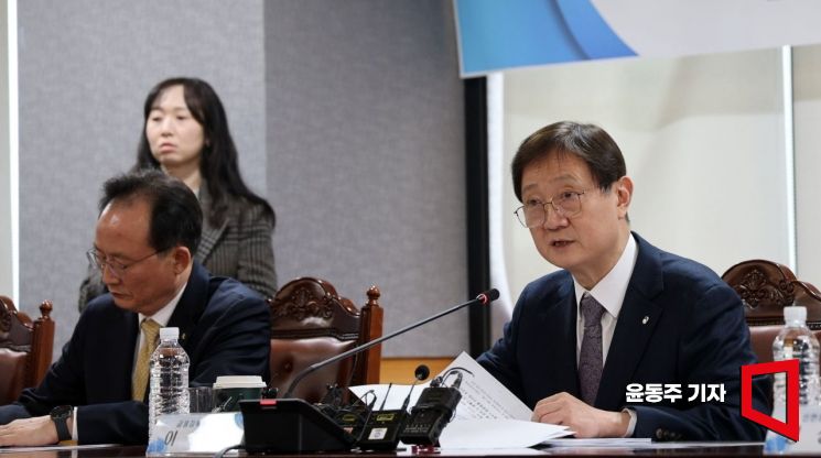 금감원, 은행권 홍콩 ELS 과징금 1.4조로 경감…'기관경고'로 완화(종합)