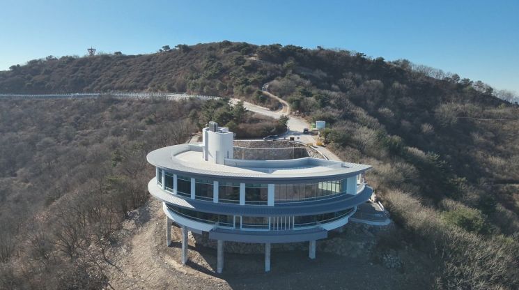 한우산 별천지 준공식. 의령군 제공