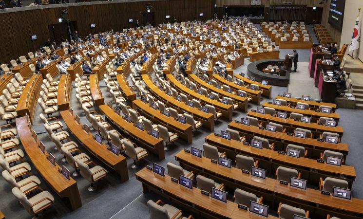 전직 변협·여변 회장 14인 "李 대통령, 사법 3법 거부권 행사하라"