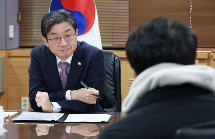 금융위, 합동 TF 구성…"다주택자 대출 관행 제도 개선 방안 마련"