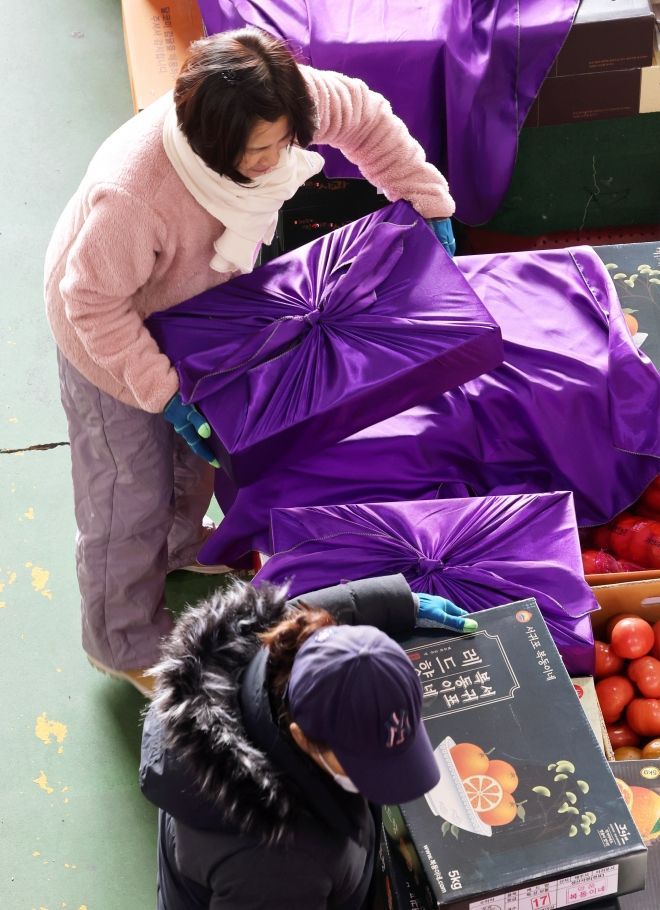 명절에 차례는 무슨 "친척 안 만나겠다"‥달라진 설 풍경
