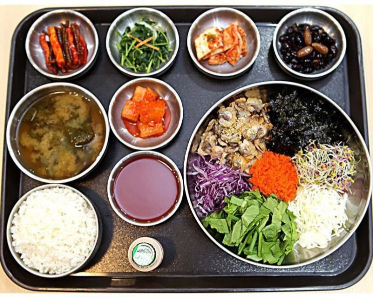 아는 사람은 찾아서 가는 휴게소, 차 세우게 만드는 이유가 있네[디깅 트래블]