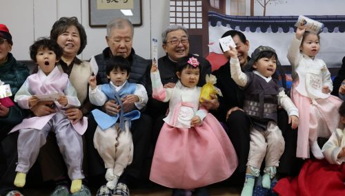 [설특집]5만원 vs 10만원…부담되는 세뱃돈…얼마가 적당할까