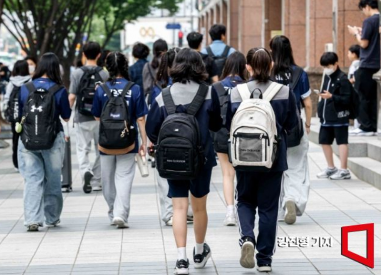 "우리 애 실패자 되면 어쩌나"…사교육 시장 누가 키웠나 봤더니