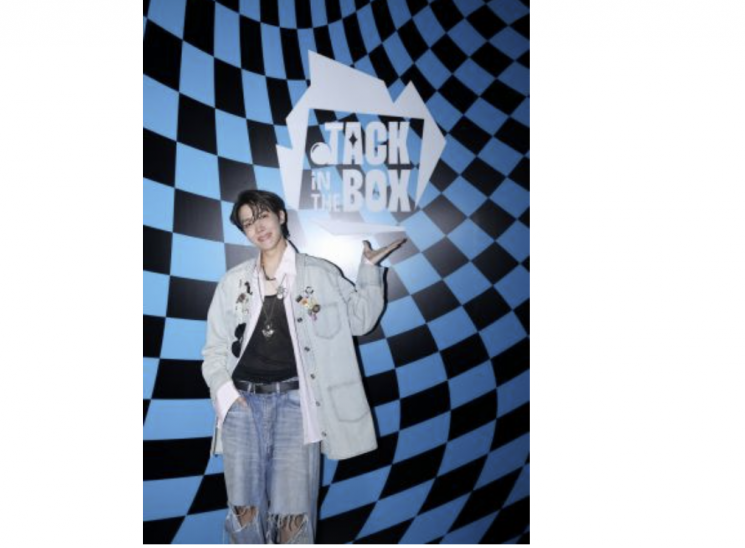 오늘 생일 맞은 BTS 제이홉, 모교에 1억 기부…누적 10억 돌파