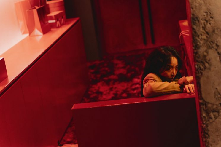 '5000만원 빚'에 훔친 디올백 안고 몸 던진 女...괴물이 탄생했다 [슬레이트]