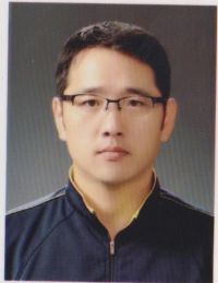 배용균 여수교동시장 상인회장.