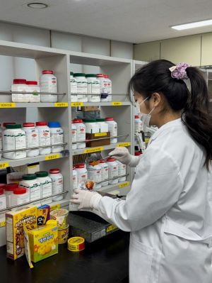 전라남도보건환경연구원은 겨울철 노로바이러스 식중독 환자 증가를 막기위해 음식물에서 영유아시설 등 접촉환경 요소까지 검체 대상을 크게 늘렸다. 전남도 제공