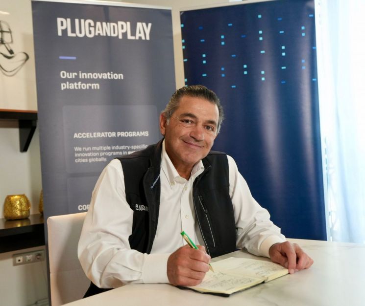 [단독 인터뷰] 아미디 플러그앤플레이 회장 "독자 AI 파운데이션, 글로벌 인프라와 연결해야"…그록 투자 이야기 첫 공개