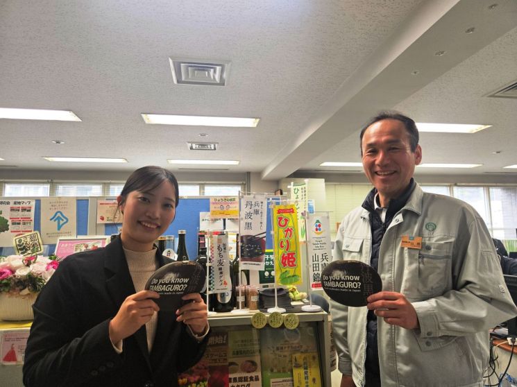 [K콩 산업]①'가공업체-지자체-농가' 원팀 '효고모델'…콩 심은데 수익난다