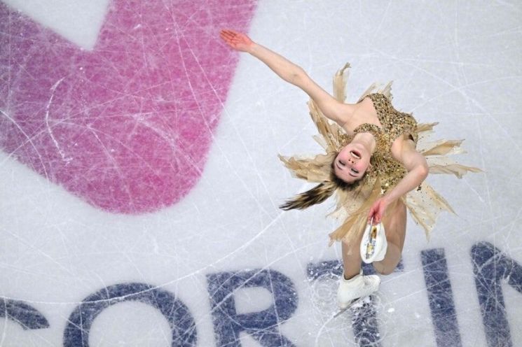 "스케이팅 증오한다" 은반 떠나더니…20살에 '깜짝' 금메달