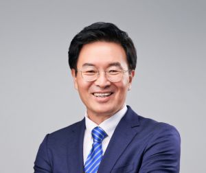 정진욱 "계엄 막아낸 시민들 노벨평화상 후보 추천 역사적 승리"