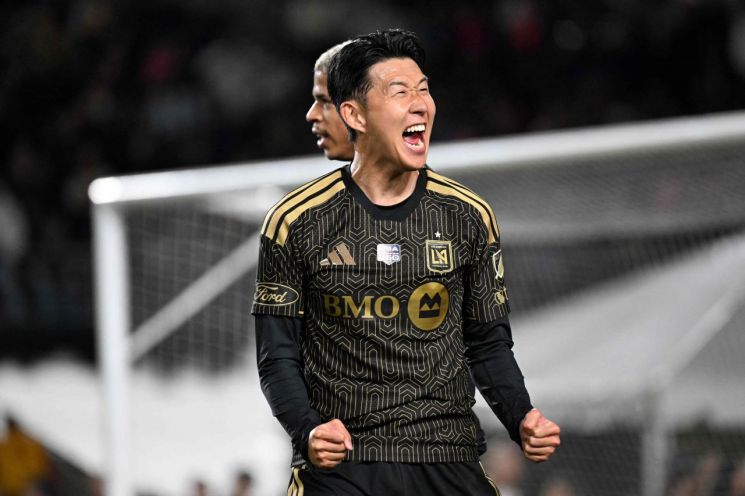 손흥민, 메시와 MLS 첫 맞대결 완승…'1도움 기록' 3대0 승리 이끌어