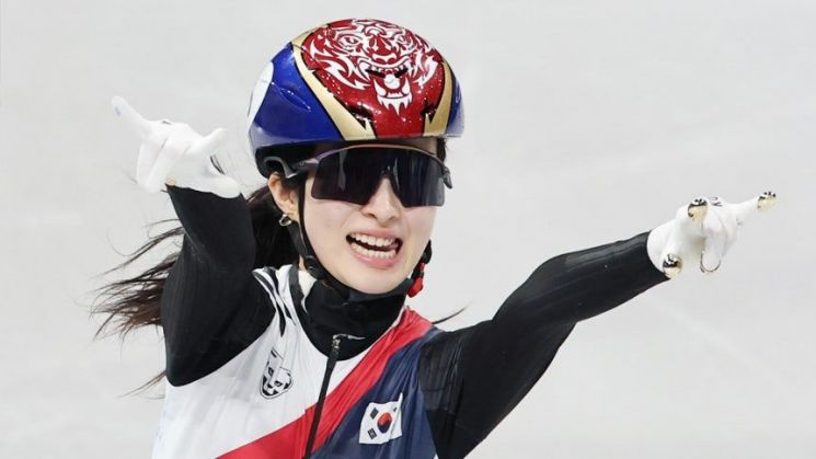 '韓 유일한 다관왕' 김길리, 동계올림픽 한국선수단 첫 MVP 영예