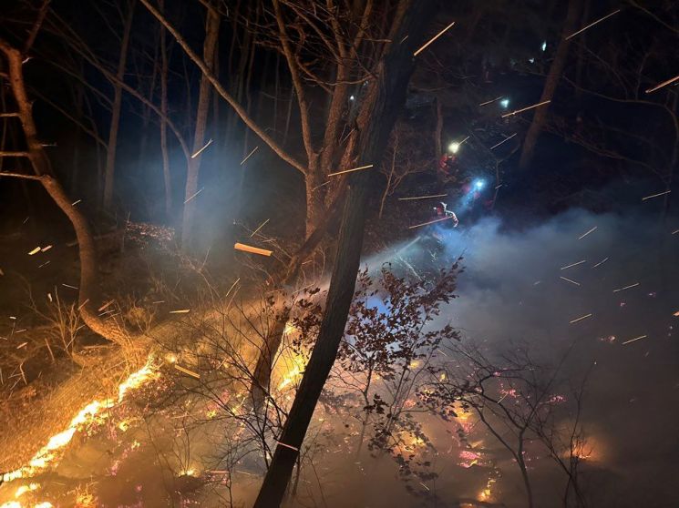함양 마천면 산불 사흘째 … 진화율 58%