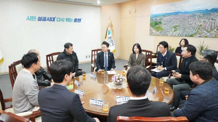 춘천시, 대형마트 새벽배송 관련 지역 상권 의견 청취