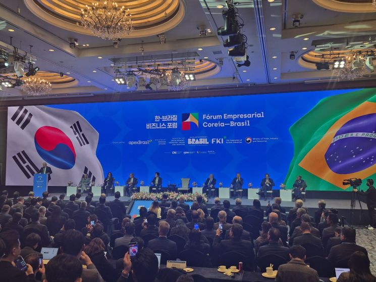 '역대급 경제사절단' 끌고 온 룰라 대통령…한·브라질 3대 산업 맞손