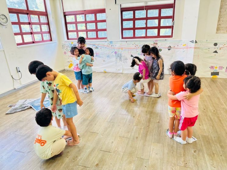 경기교육청, 거점·연계형 돌봄기관 40곳으로 확대