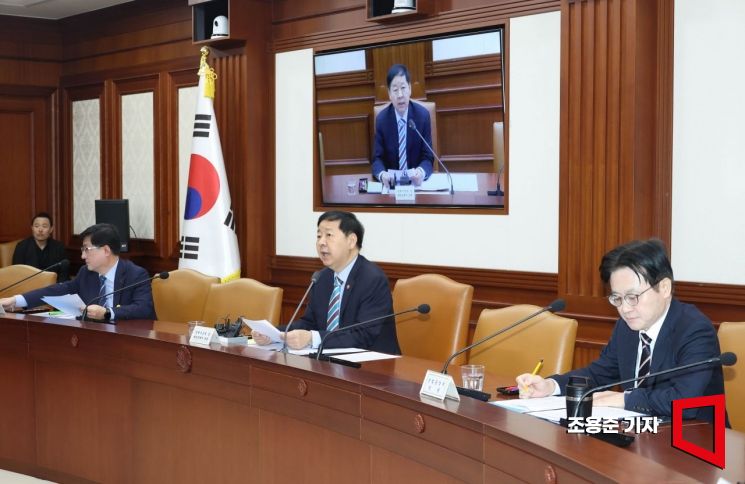 [포토] 정부, 석유화학 재편 2조1천억 지원 