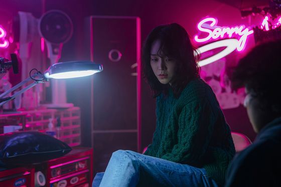 넷플릭스 '레이디 두아' 스틸컷.