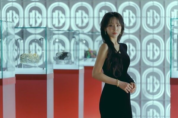 넷플릭스 '레이디 두아' 스틸컷.