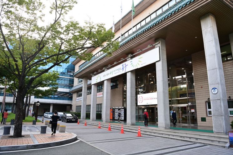 대구 동구 청년 채용하면 월 90만원 6개월 지원…동구청, 참여기업 12곳 모집