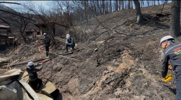 산림청, 함양·밀양 등 산불피해지 긴급진단…"2차 피해 예방"