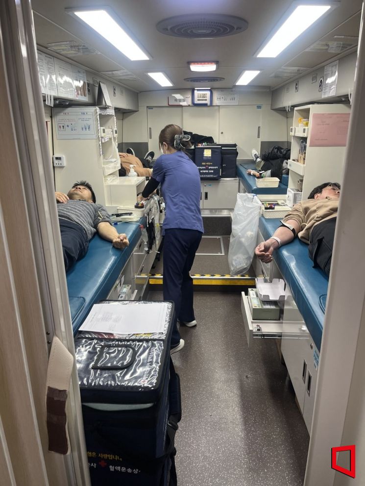 영덕군, 공직사회부터 헌혈 동참…‘생명 안전망’ 지역에서 지킨다